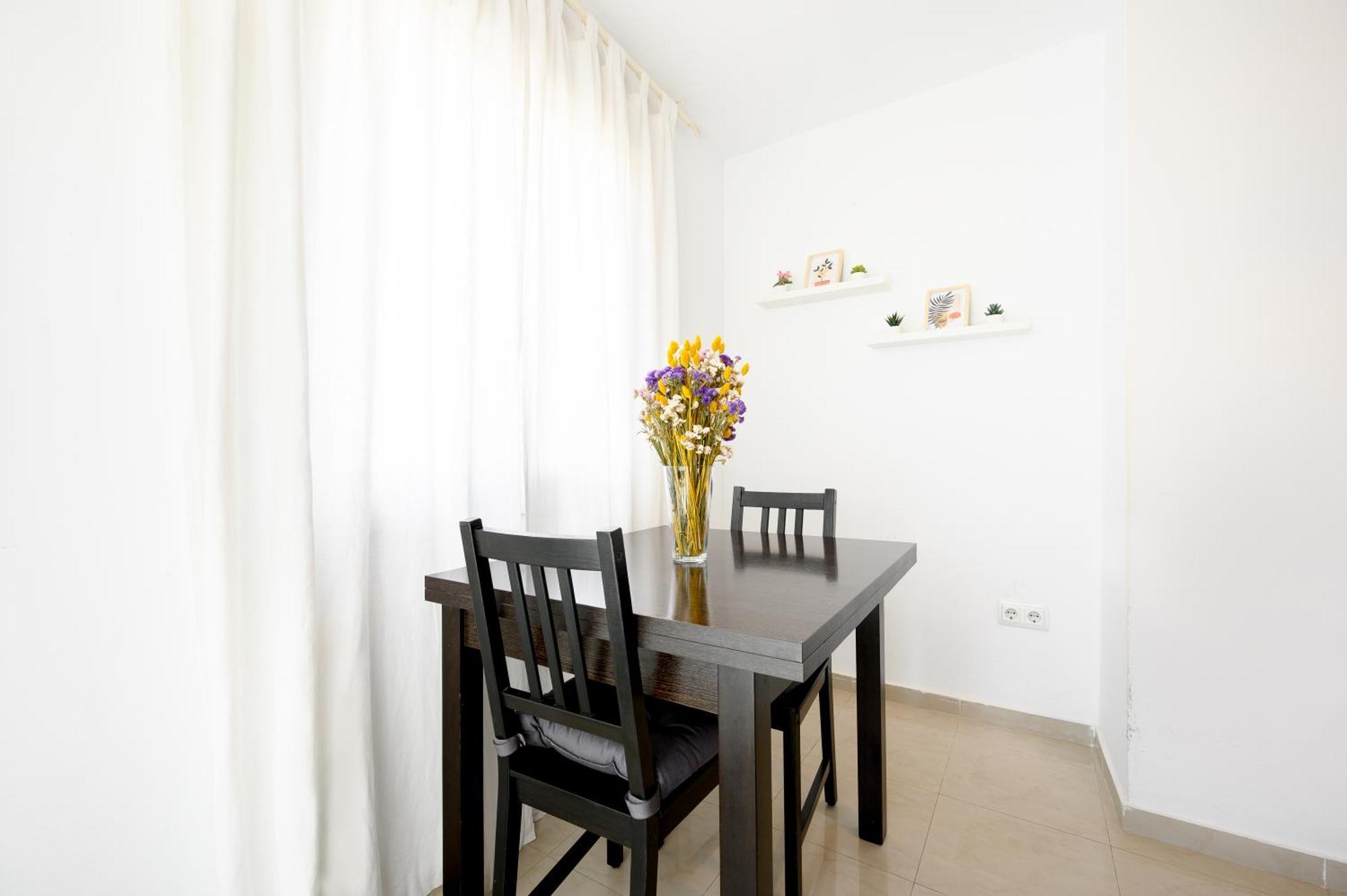 Apartament Wonderful Malagueta Pompidou Malaga